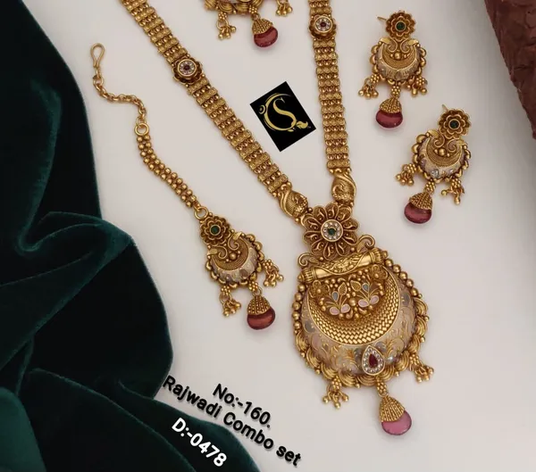 High_Brass_Gold_Necklace_Combo_Set_For_Women
