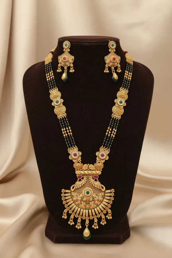 High_Brass_Gold_Pleated_Designer_Mangalsutra_Premium_Quality_For_Women