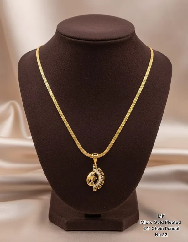 High_Gold_Pleated_Chain_Pendant_Premium_Quality_For_Women