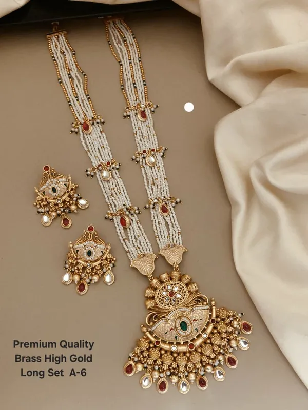 High_Gold_Pleated_Long_Necklace_Moti_Set_Premium_Quality_For_Women