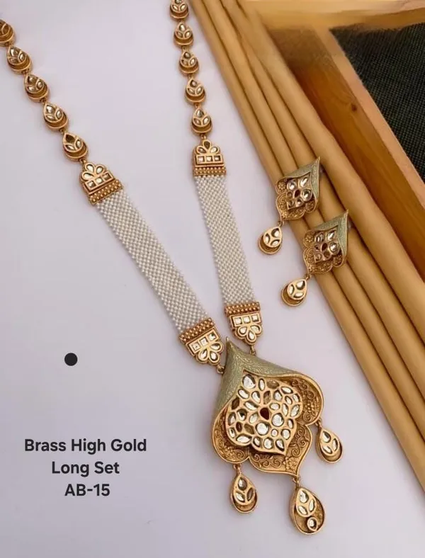 High_Gold_Pleated_Long_Set_Necklace_For_Women