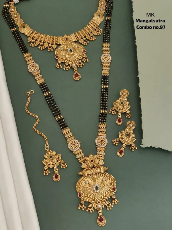 High_Gold_Pleated_Mangalsutra_Necklace_Combo_Set_For_Women