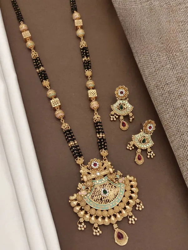 High_Gold_Pleated_Mangalsutra__For_Women