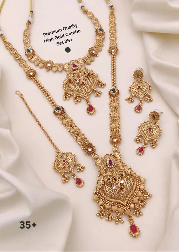 High_Gold_Pleated_Necklace_Combo_Set_For_Women