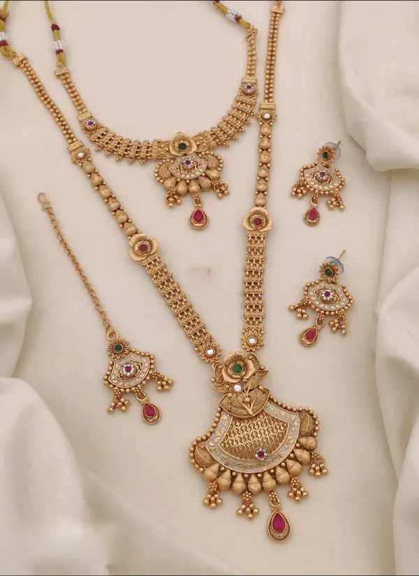 High_Gold_Pleated_Necklace_Combo_Set__For_Women