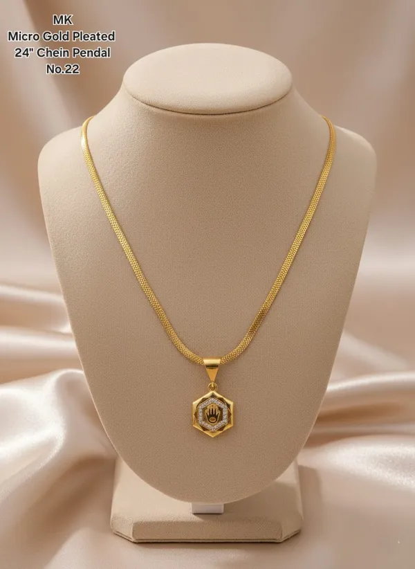 High_Gold_Pleated_Chain_Pendant_Premium_Quality_For_Women