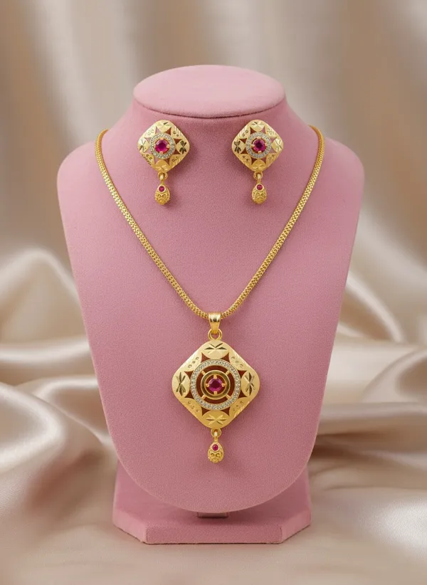 High_Gold_Pleated_Pendant_Set__For_Women