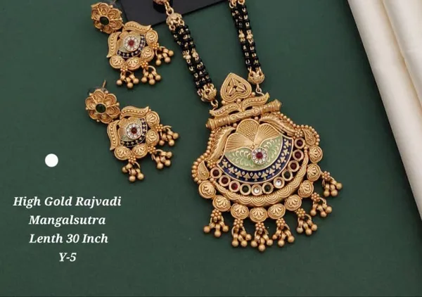 High_Gold_Pleated_Mangalsutra_For_Women