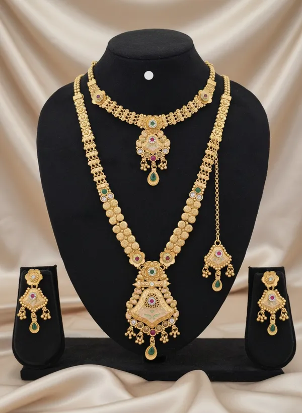 High_Gold_Pleated_Necklace_Combo_Set_For_Women