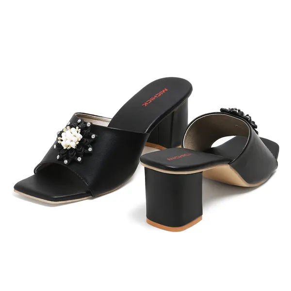 Black_Embellished_Block_Heel_Sandals_For_Women
