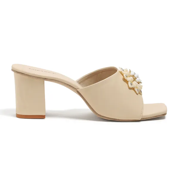 Cream_Embellished_Block_Heel_Sandals_For_Women