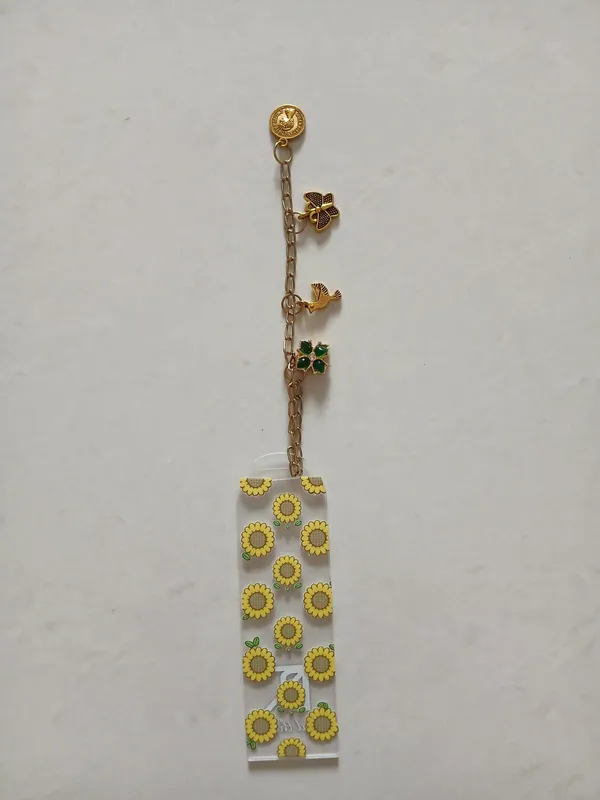 Multicolor_Sunflower_Acrylic_Bookmark