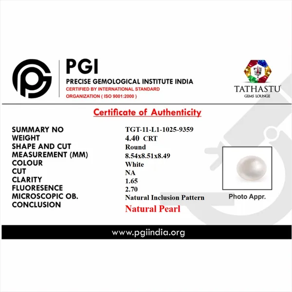 Natural_White_South_Sea_Pearl_(Saccha_Moti)_4.40_Carats
