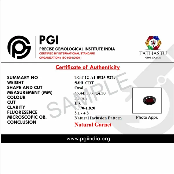 Natural_Red_Garnet_(Raktmani)_5.25_Carats