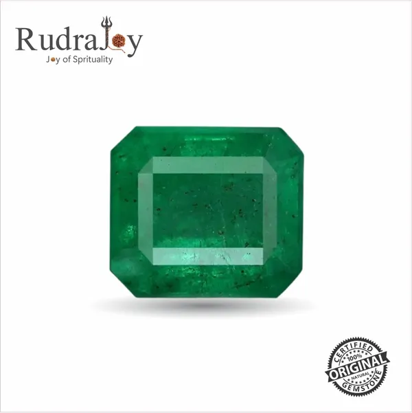 Natural_Green_Emerald_(Panna)_4.73_Carats