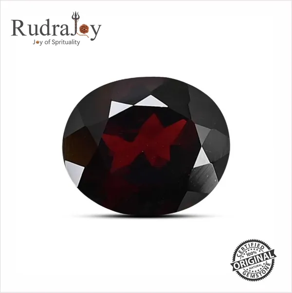 Natural_Red_Garnet_(Raktmani)_4.88_Carats