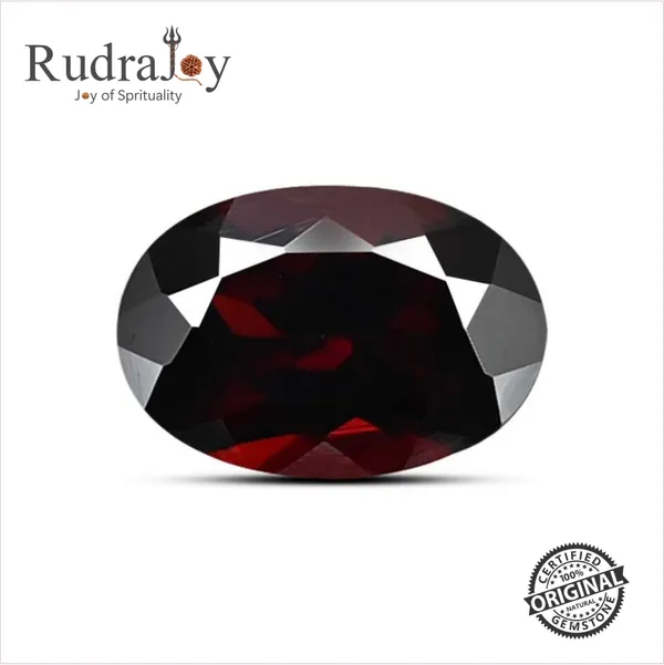 Natural_Red_Garnet_(Raktmani)_6.12_Carats