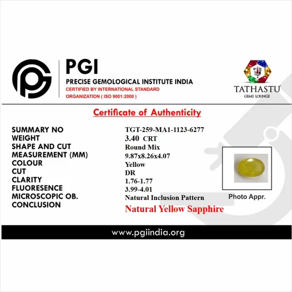 Natural_Yellow_Sapphire_(Phukhraj)_3.40_Carats