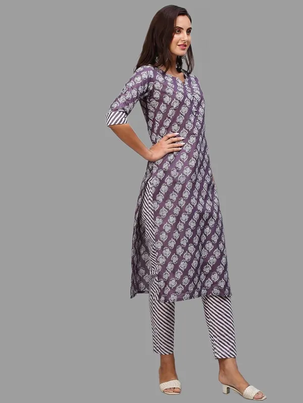 Brown_kurta_pant_set_with_dupatta