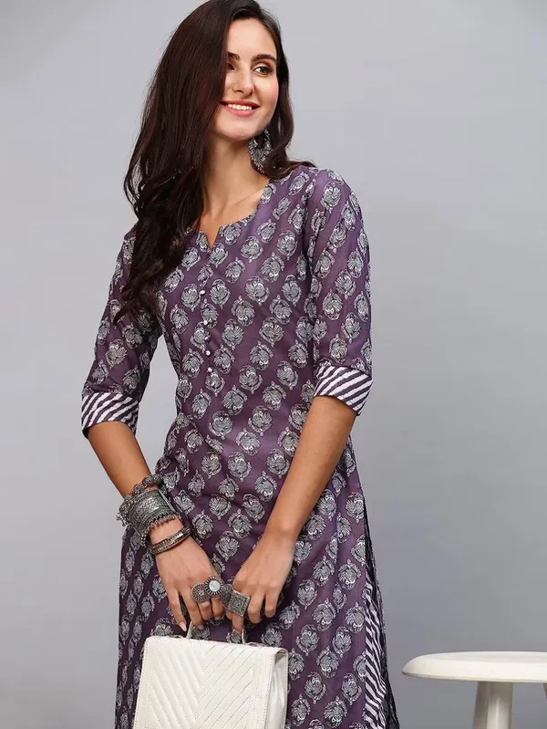Brown_kurta_pant_set_with_dupatta