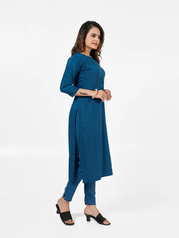 Rama_Jacquard_Kurti_Pant_Set_For_Women_