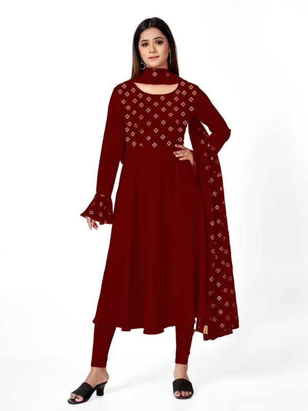 Maroon_Crepe_Kurti_&_Dupatta_Set_For_Women