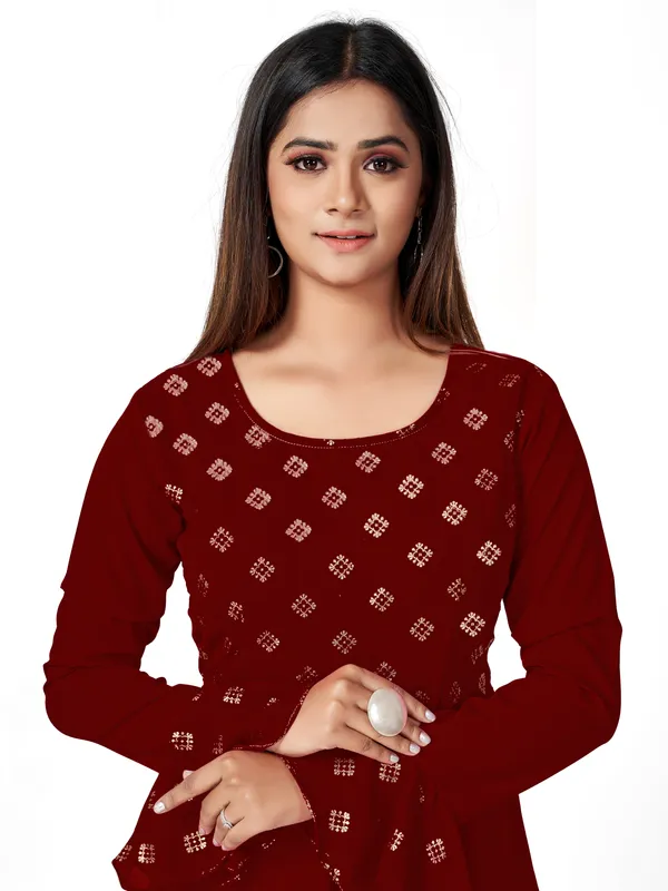 Maroon_Crepe_Kurti_&_Dupatta_Set_For_Women