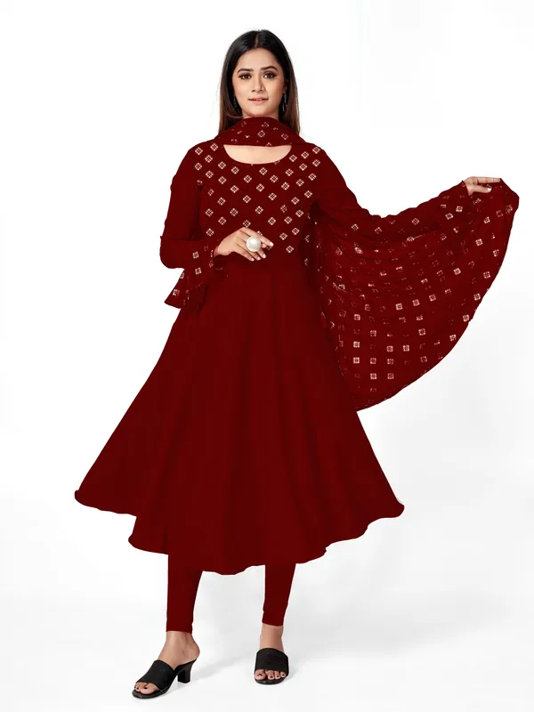 Maroon_Crepe_Kurti_&_Dupatta_Set_For_Women