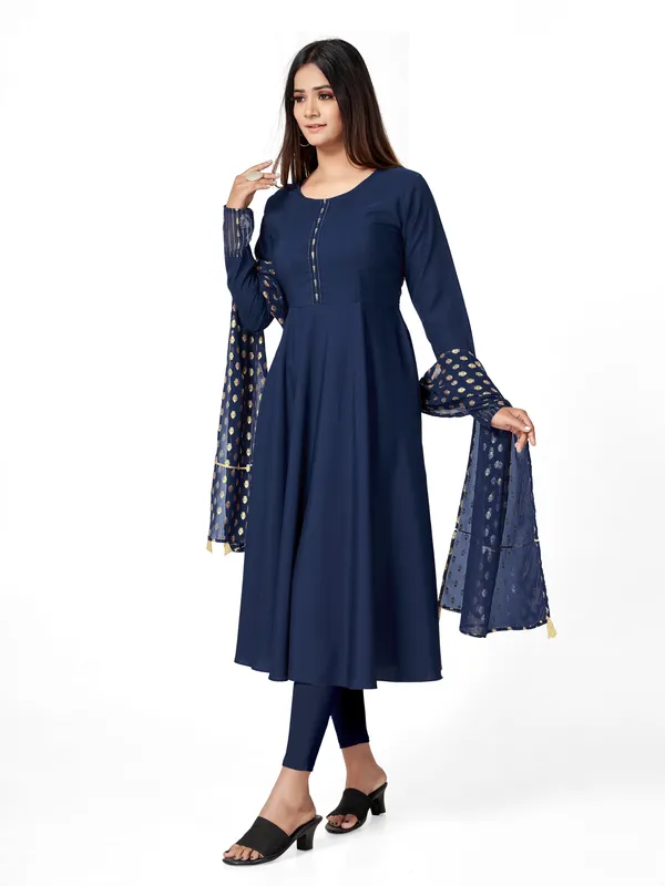Blue_Crepe_Kurti_&_Dupatta_Set_For_Women