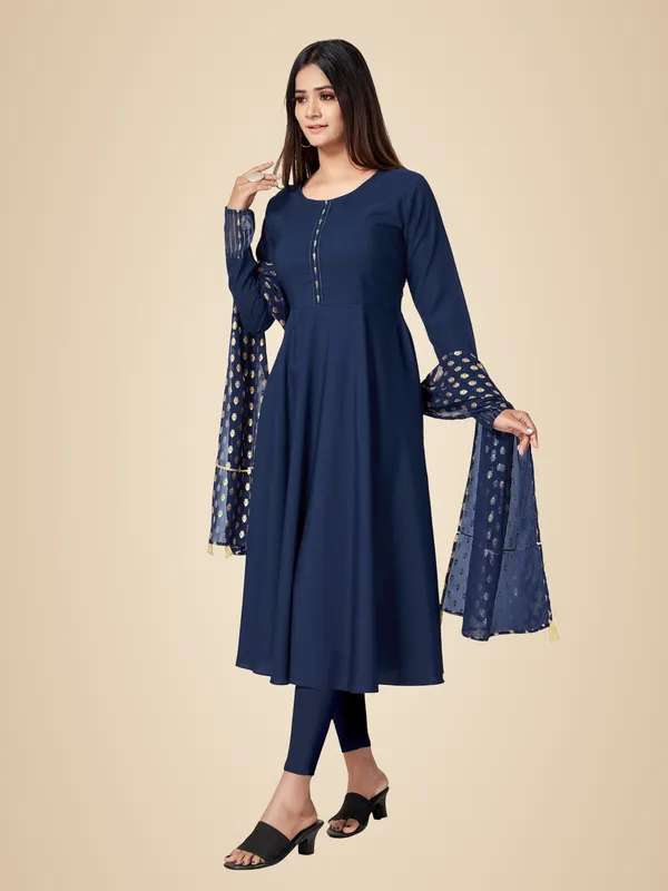 Blue_Crepe_Kurti_&_Dupatta_Set_For_Women