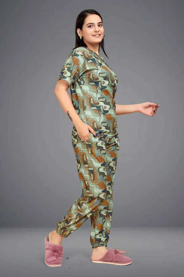 Dark_Green_Lycra_Night_Suit_For_Women