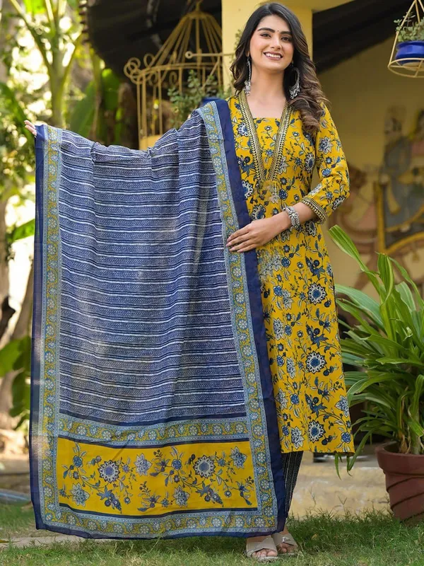 Yellow_Kurta_Pant_&_Dupatta_For_Women