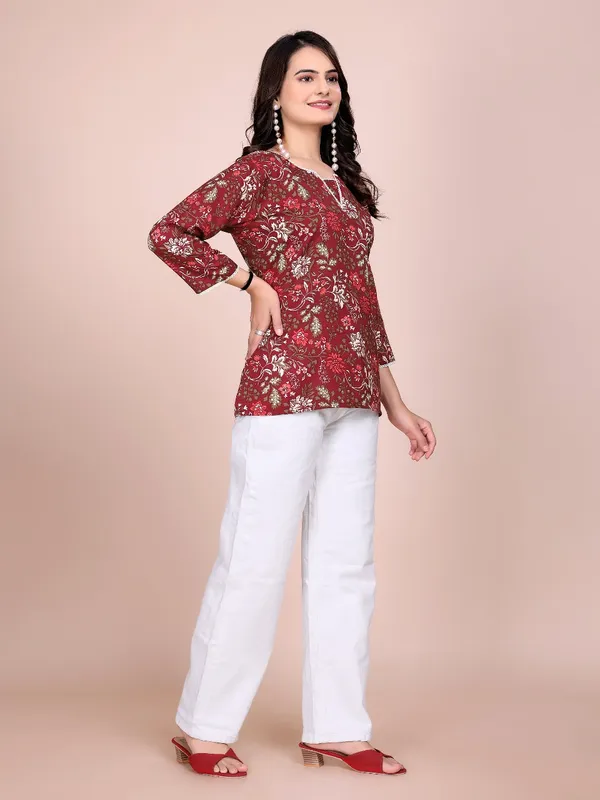 Red_Printed_Rayon_Slub_Tunic_Top_For_Women