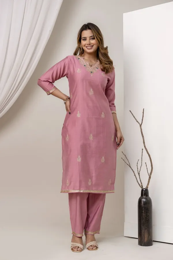 Peach_Viscose_Cotton_Kurta_Pant_&_Dupatta_For_Women