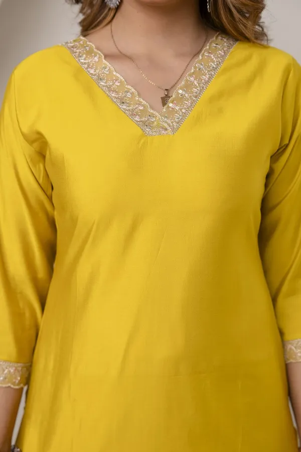 Yellow_Pure_Roman_Silk_Kurta_Pant_&_Dupatta_For_Women