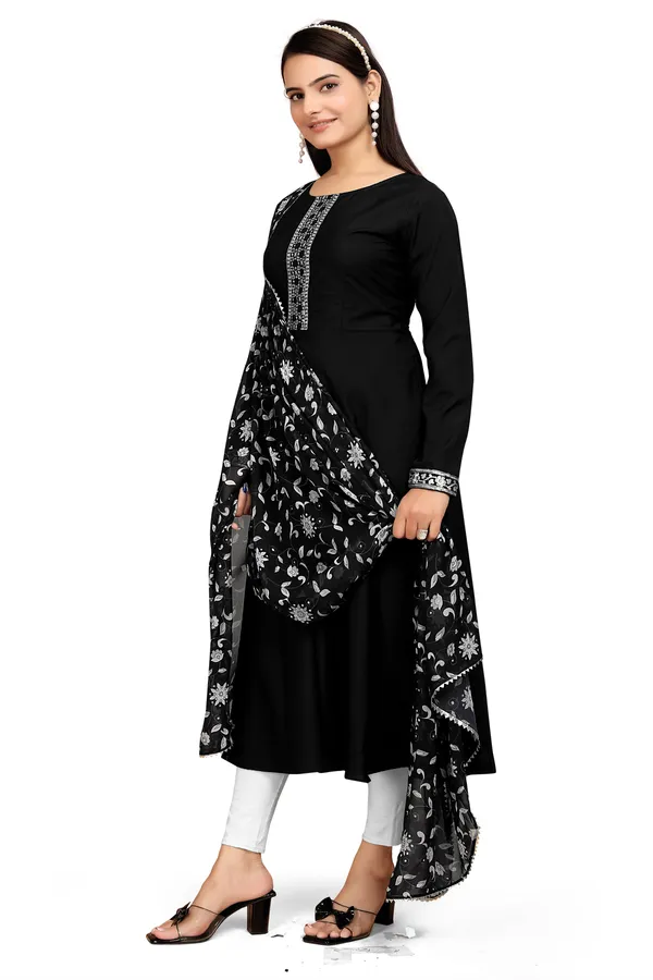 Black_Rayon_Slub_Kurta_Pant_&_Dupatta_For_Women