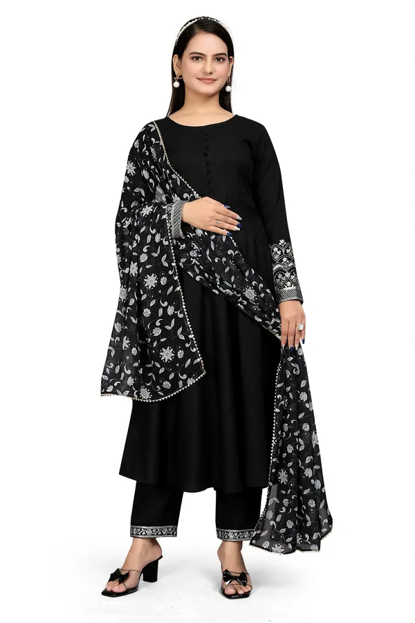 Black_Jacquard_Kurti_Pant_Set_For_Women