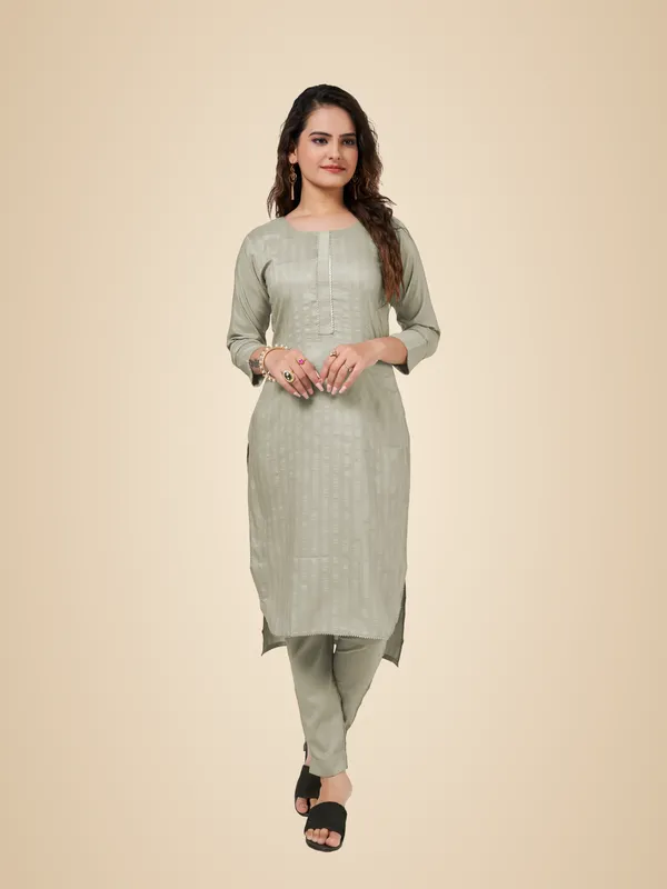 Cream_Jacquard_Kurti_Pant_Set_For_Women