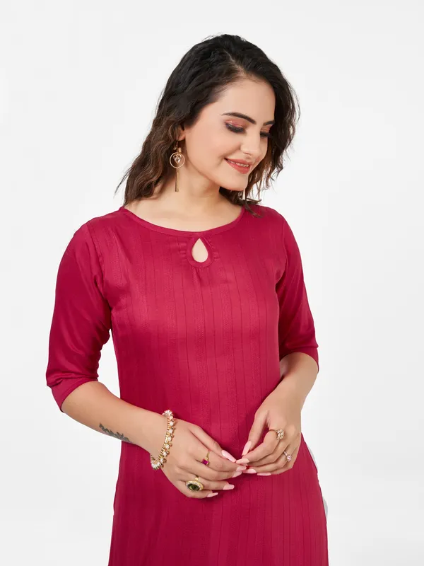 Pink_Jacquard_Kurti_Pant_Set_For_Women
