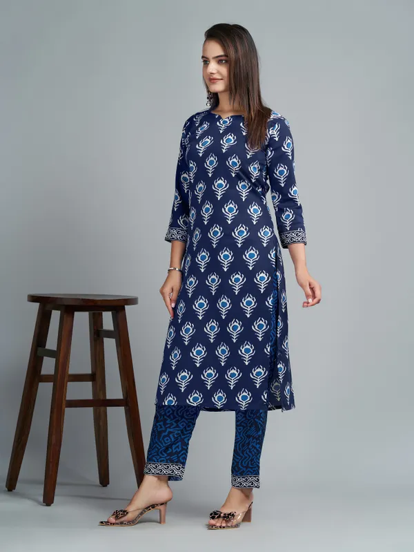 Blue_Cotton_Blend_Kurti_Pant_Set_For_Women