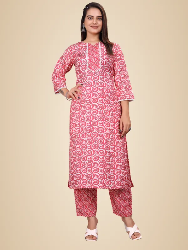 Gajari_Cotton_Blend_Kurti_Pant_Set_For_Women