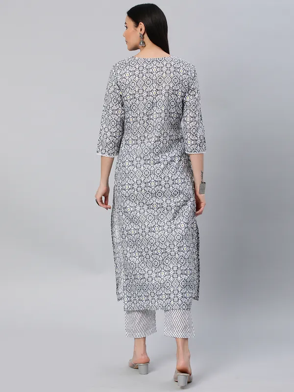 Grey_Cotton_Blend_Kurti_Pant_Set_For_Women
