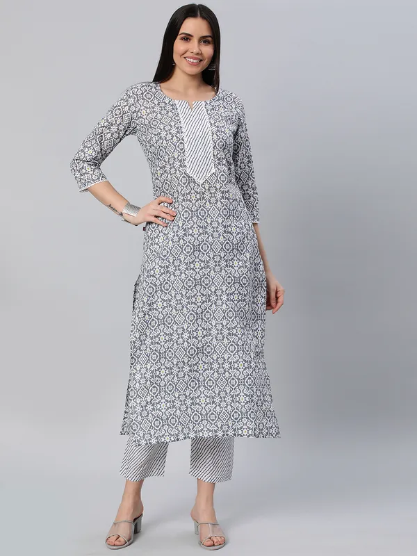 Grey_Cotton_Blend_Kurti_Pant_Set_For_Women