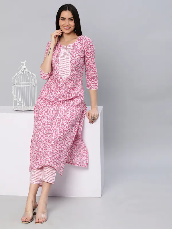 Light_Pink_Cotton_Blend_Kurti_Pant_Set_For_Women