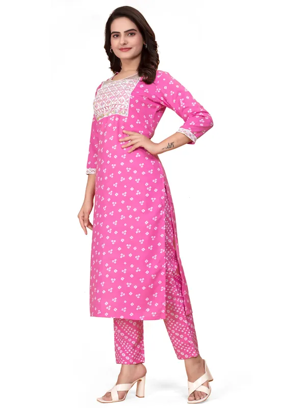 Pink_Cotton_Blend_Kurti_Pant_Set_For_Women