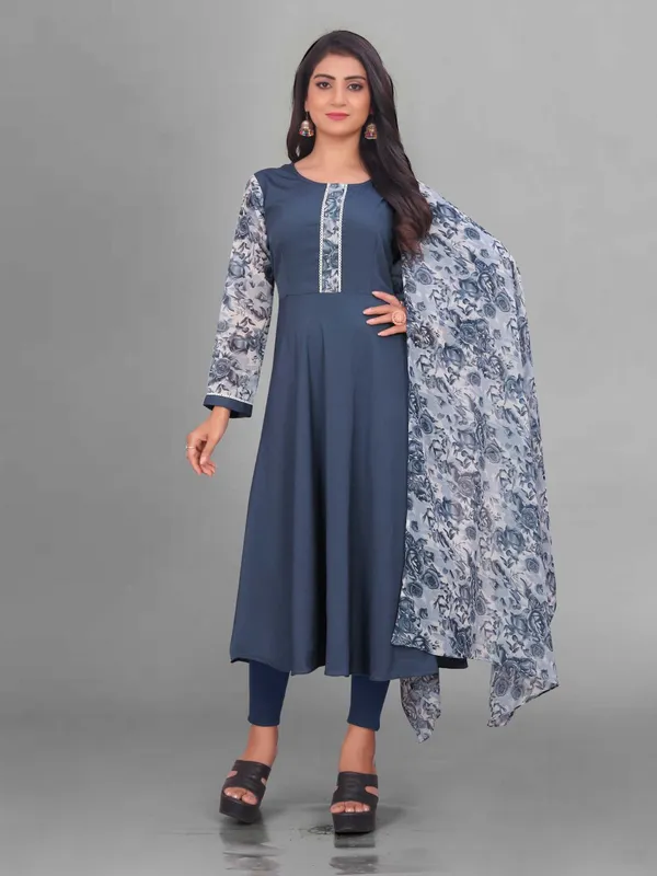 Grey_Crepe_Kurti_&_Dupatta_Set_For_Women