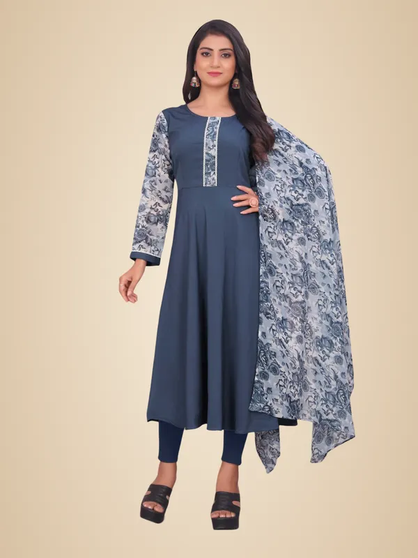 Grey_Crepe_Kurti_&_Dupatta_Set_For_Women