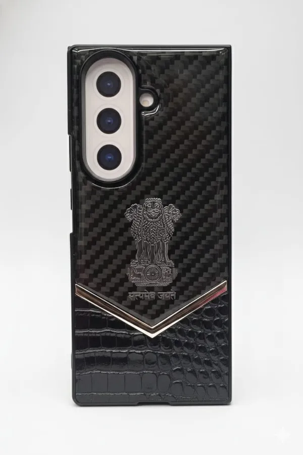 Midnight_Black_Samsung_Emblem_Case_S24_Back_Cover