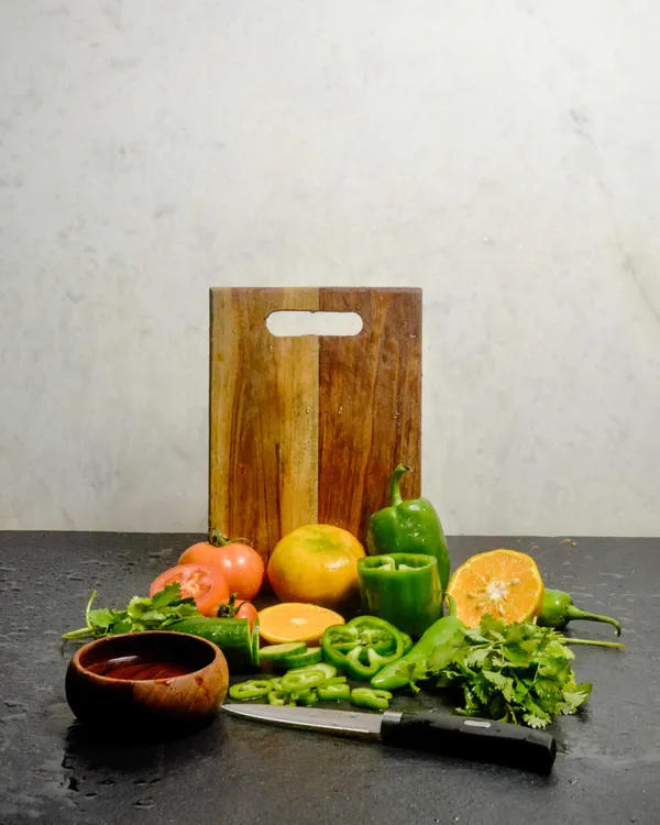 Brown_Premium_Wood_Chopping_Board_For_Kitchen