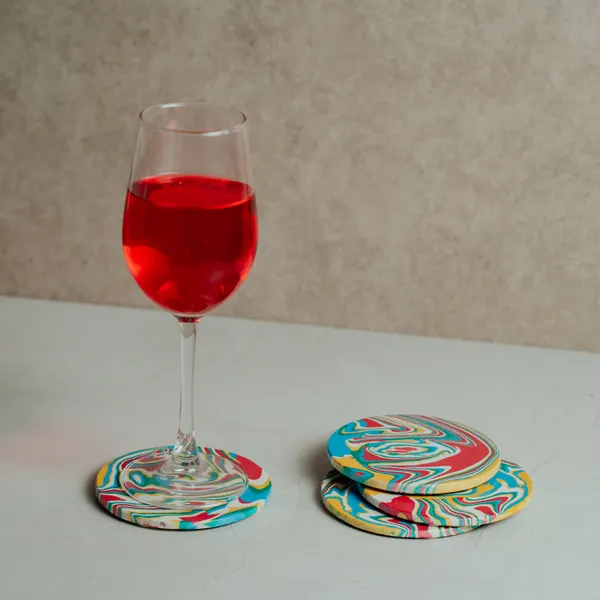 Pack_Of_4_Multicolor_Smooth_Finish_Swirl_Coaster_For_Kitchen
